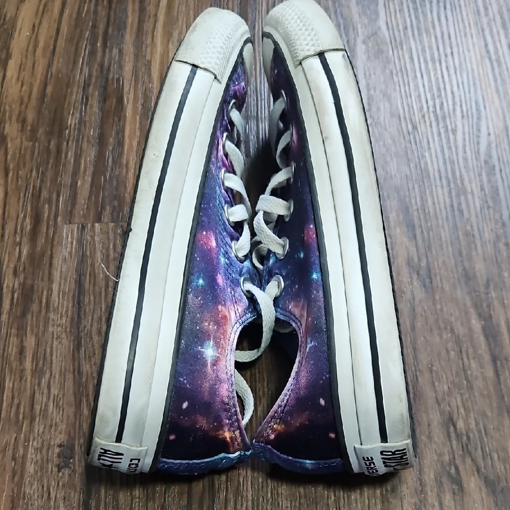 Converse All Star Galaxy Print Low Top Sneakers Womens 7 / Mens 5 Purple Space - Picture 8 of 12